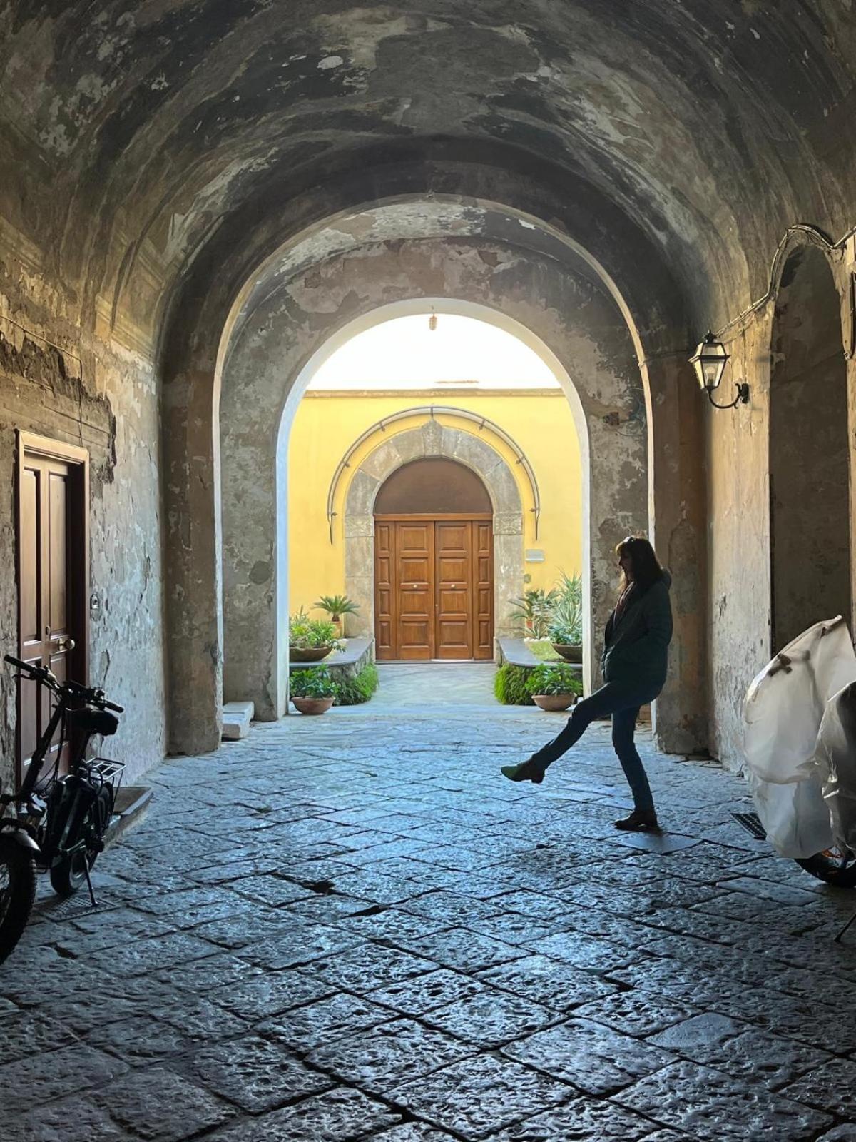 Aparthotel La Dimora Di Cornelia Sorrent Exterior foto